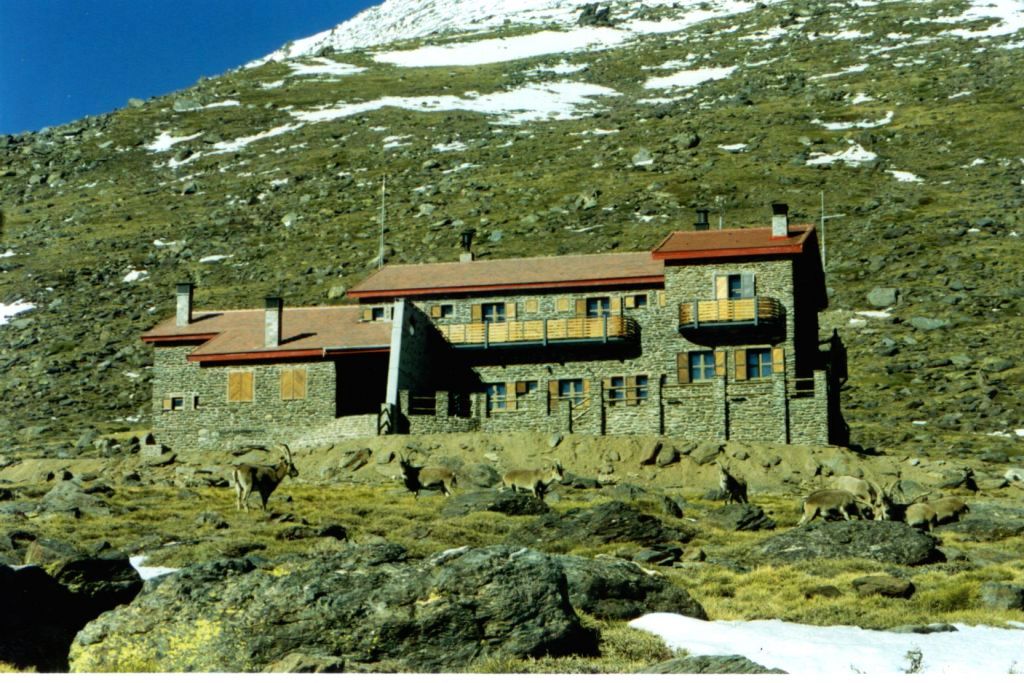 Refugio de Poqueira