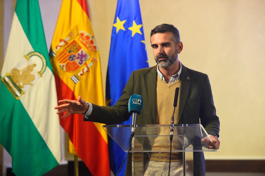 Ramón Fernández-Pacheco durante su visita a Ronda